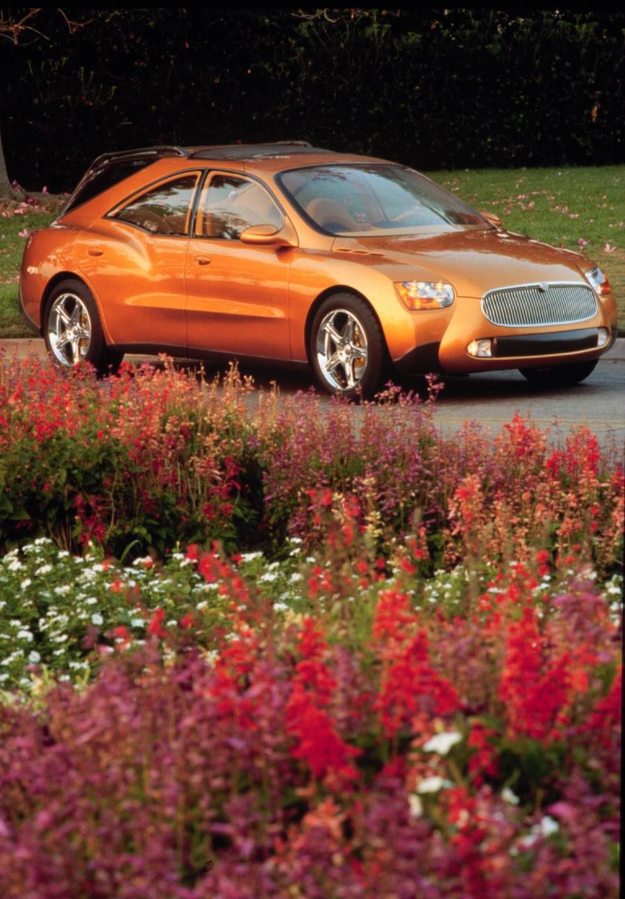  Buick Signia Concept 1998 года  (фото 7 из 12)